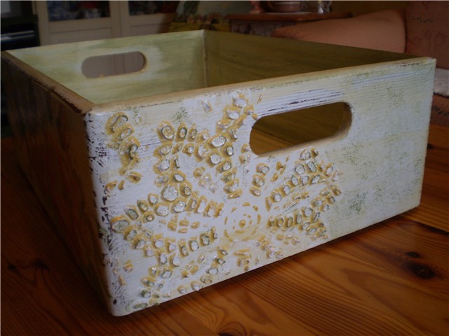 shabby box